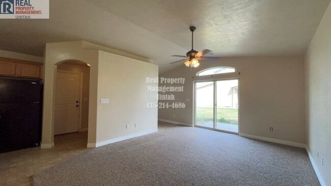 Photo - 3-bedroom 2 bath Town home