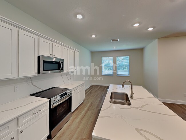 Photo - 952 Grafton Ridge Dr