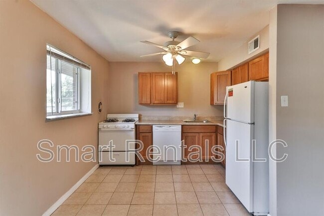 Photo - 471 S Holmes Ave