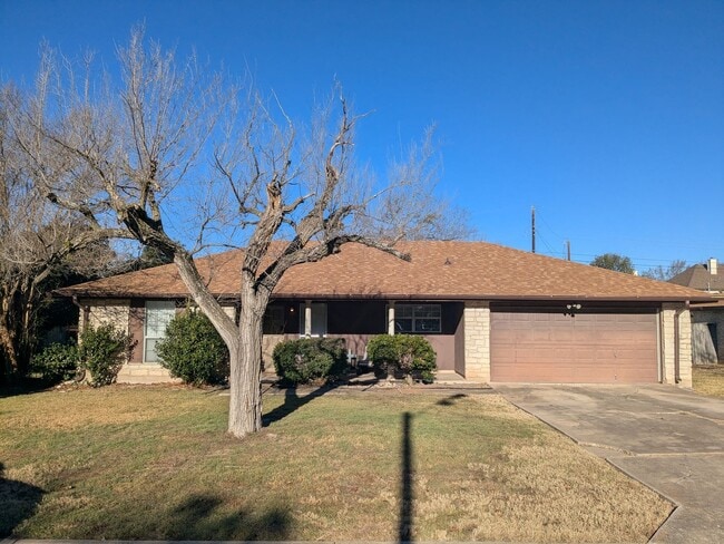 Building Photo - 3 Bed 2 Bath Home - Park Access