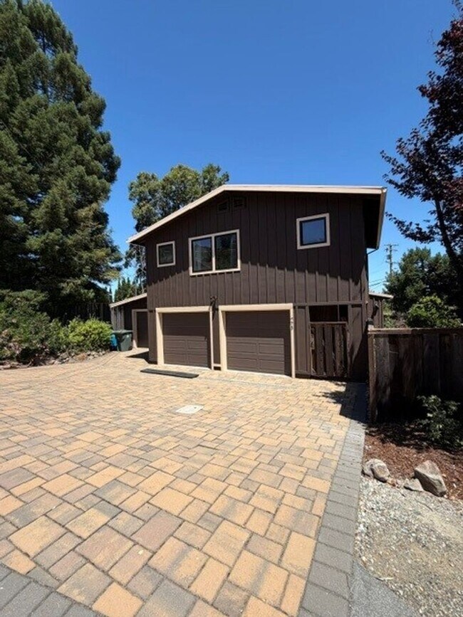 Photo - Emerald Hills Retreat, 4BR/3BA + Private ADU on Expansive Grounds