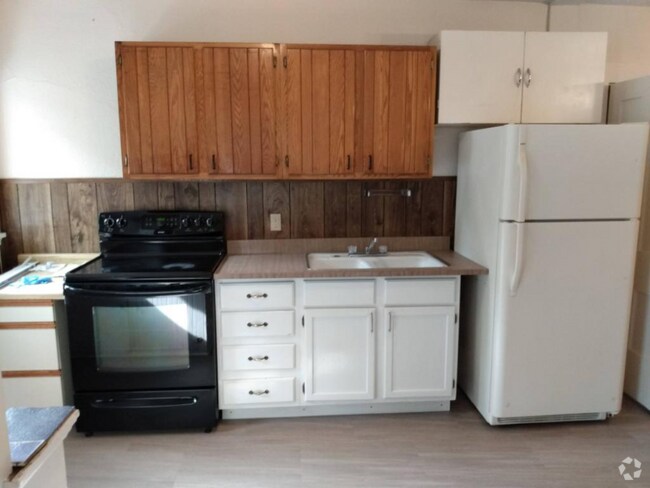 Building Photo - 252 Union St Unit 2 Rental