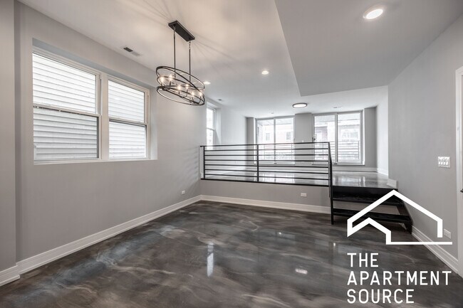 3255 N Elston Ave Unit 1A