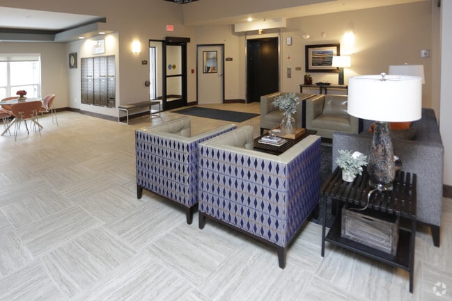 Capstone Apartments