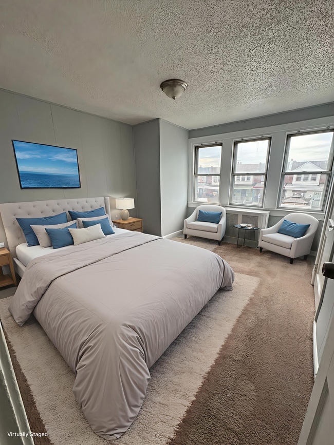 Building Photo - 841 Bridge St