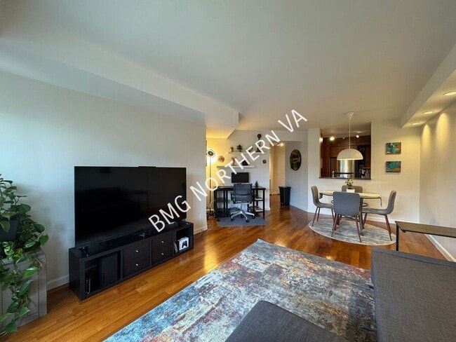 Photo - 2100 Langston Blvd.