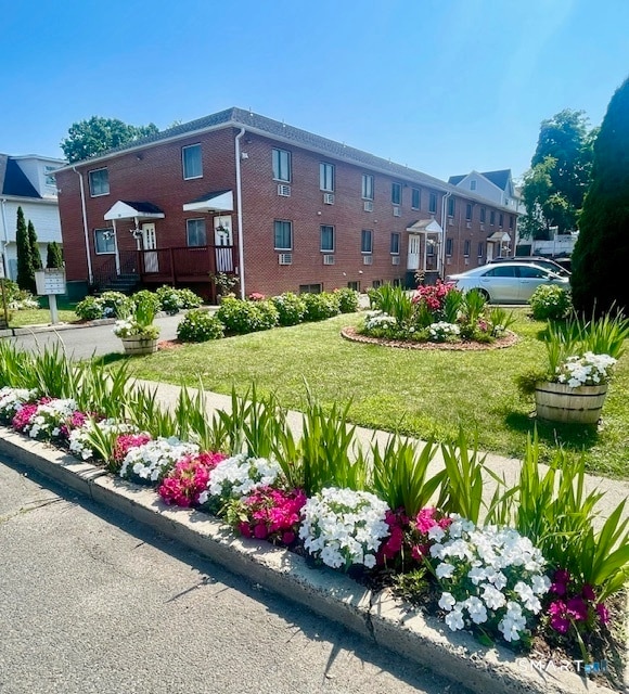 Building Photo - 31 Glenwood Ave Unit #6