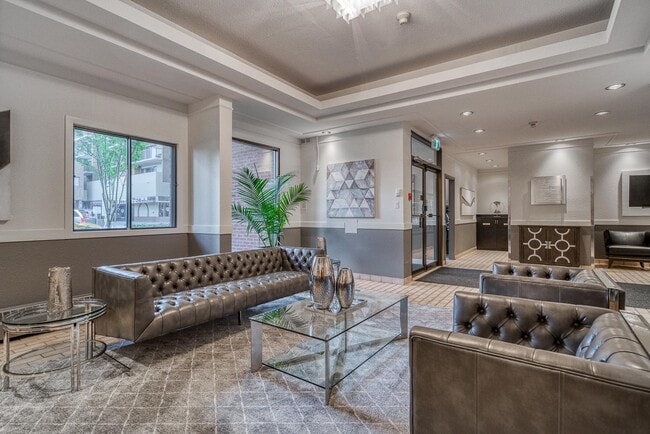 Photo - Dorsett Square