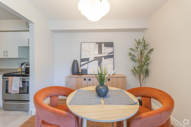 2BR, 1BA - Dining Room