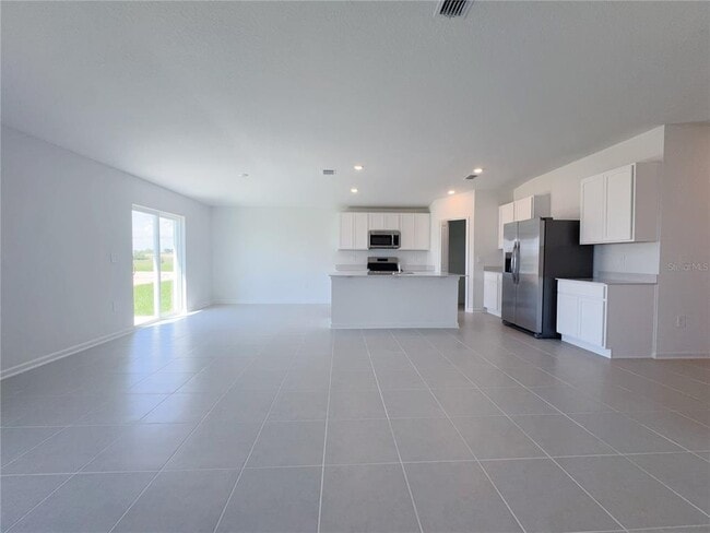 Photo - 2362 McKinley Dr