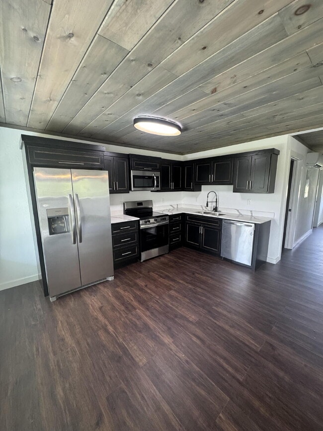 Photo - "Charming 2-Bedroom Duplex Retreat on Everett Road Unit B – 2 Full Baths and 1155 Sq Ft of Comfor...