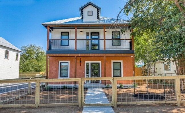 Historic District of Dignowity Hill - Historic District of Dignowity Hill Casa