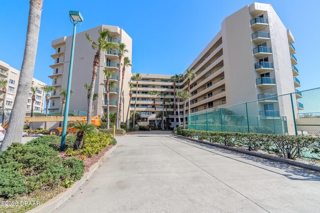 Building Photo - 4575 S Atlantic Ave Unit 6701
