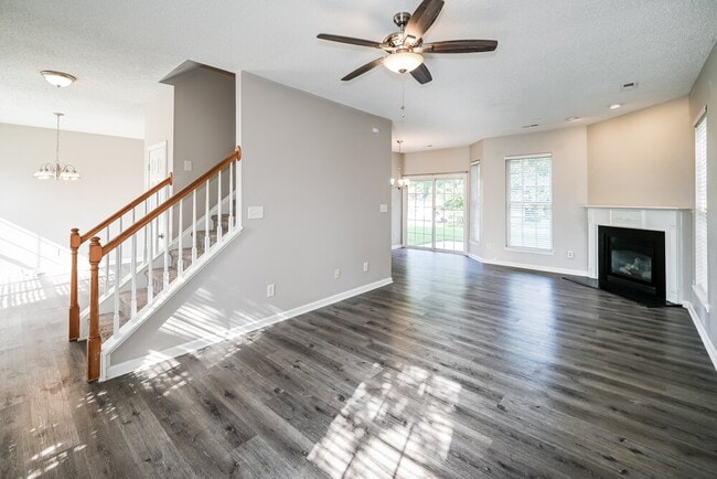 10033 Brawley Ln