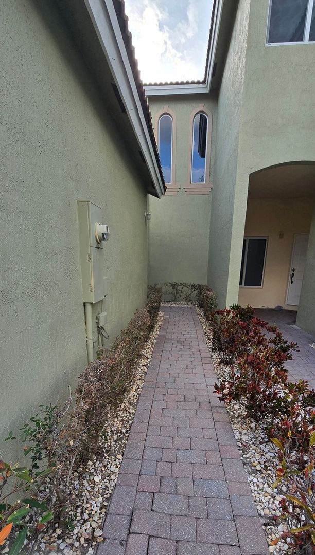 Photo - 2344 SE 16th Terrace