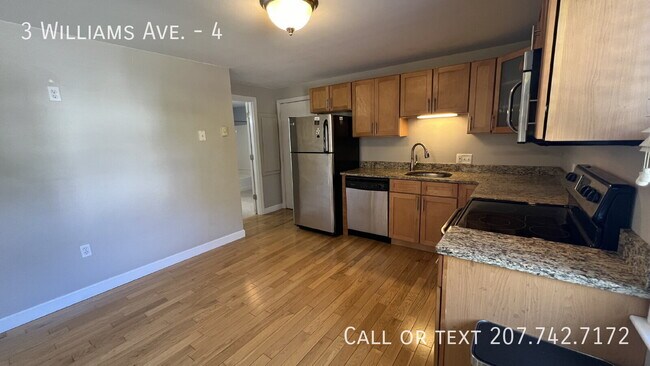 3 Williams Ave Unit 4