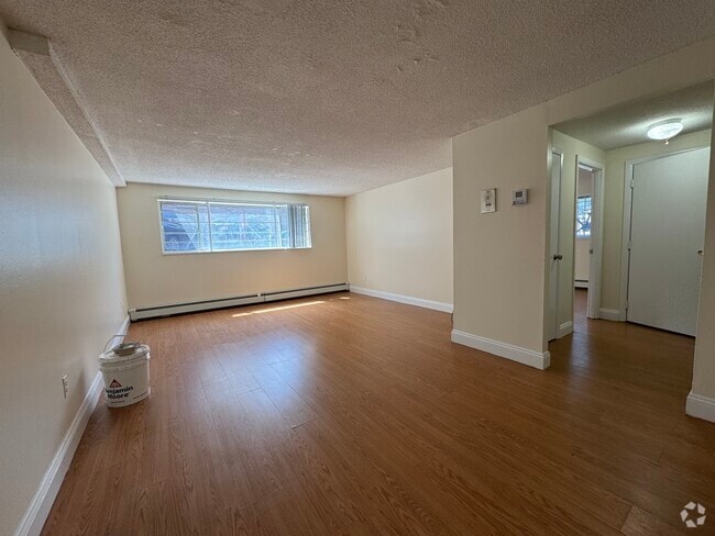 Building Photo - 70 Gardner St Unit 1B Rental