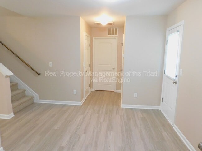 Photo - 2035 Chapel Park Ln