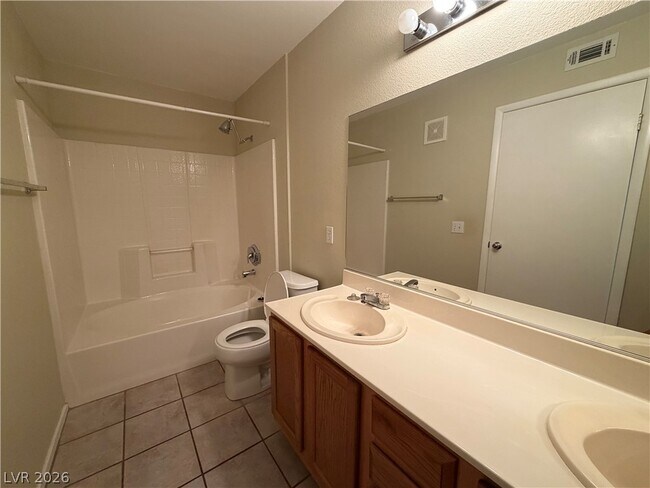 Photo - 3079 Key Largo Dr Unit 204