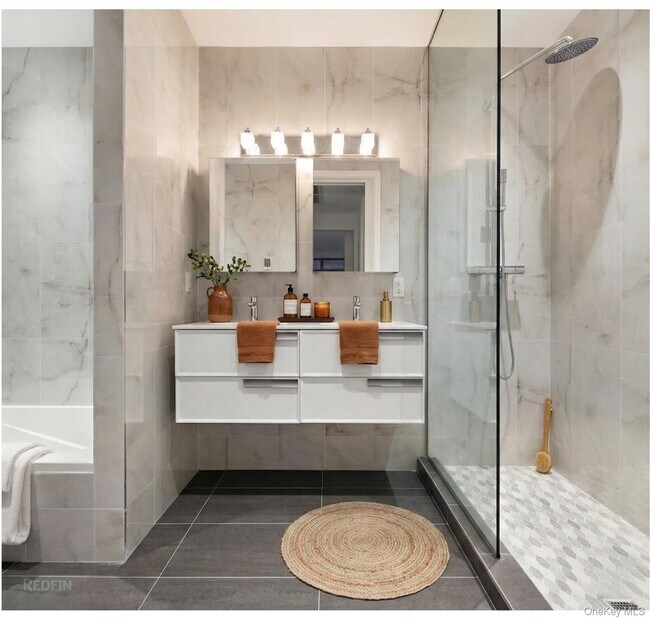 Photo - 128 W 26th St Unit 13