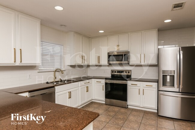 Photo - 8825 Quarry Ridge Trail