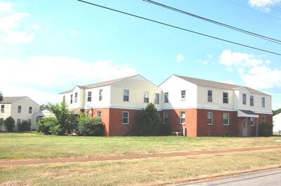 Primary Photo - Sheffield Pointe Apartments