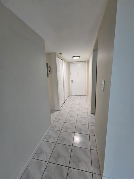 Photo - 4121 Stirling Rd Unit 206