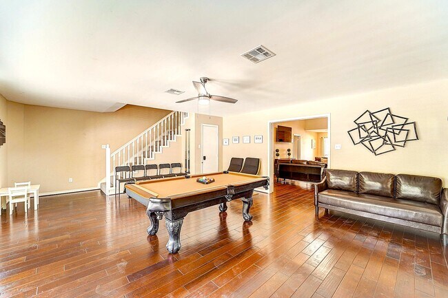 Photo - 8111 Pine Green Ln