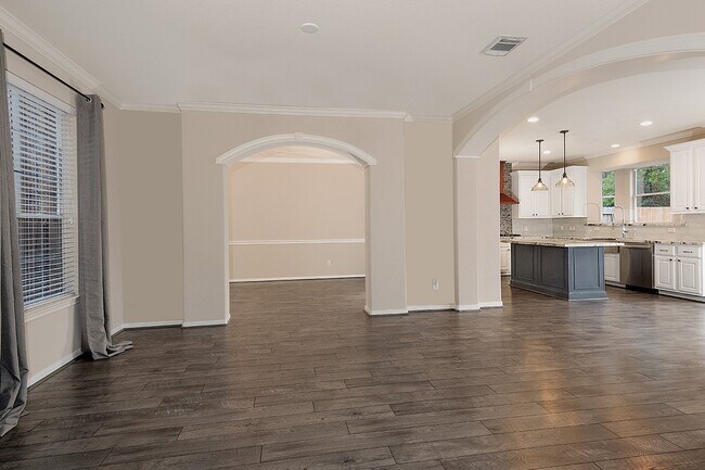 Photo - 138 Oriel Oaks Cir