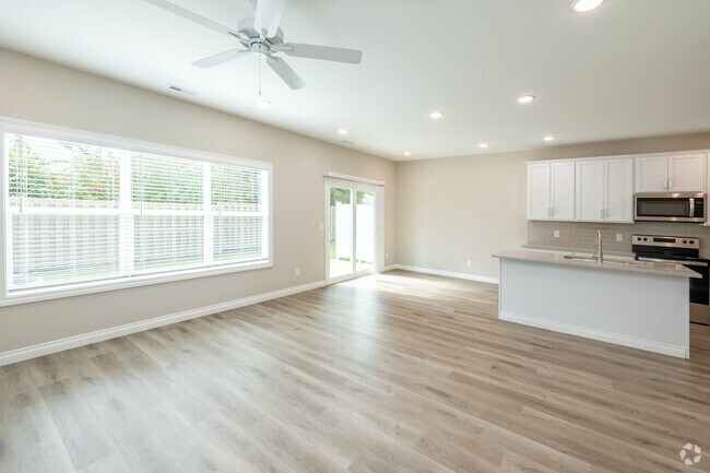 3BD, 2.5BA - 1,770SF - Living Room B