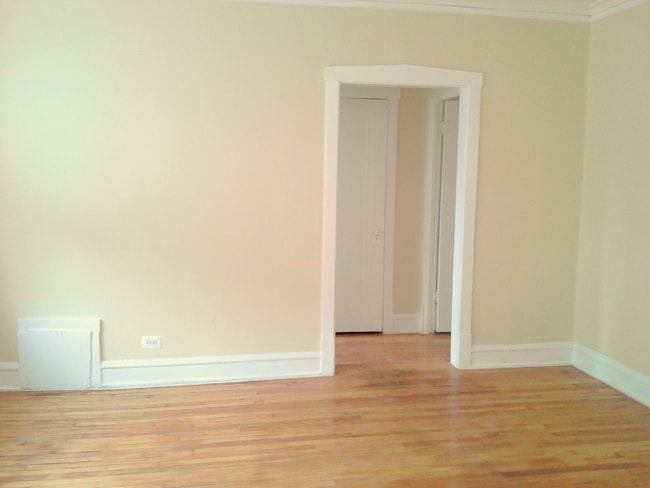 Photo - 4022 W Melrose St Unit 3