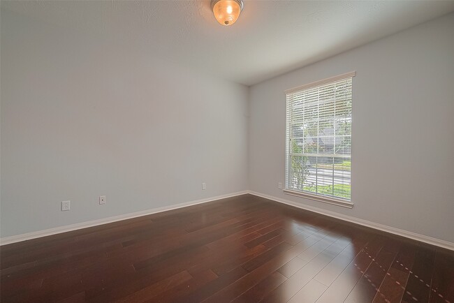 Photo - 25907 Pebble Terrane Ln