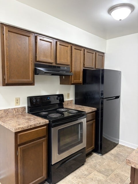 Photo - 126 Umberto Ave