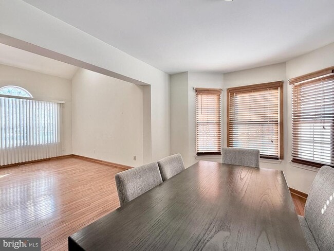 Photo - 354 Briar Dr