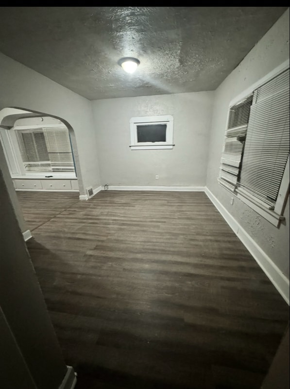 Photo - 11117 Prince Ave