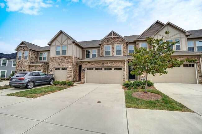 Photo - (Coming Soon) 3 Bedroom Townhome in Steele Creek!