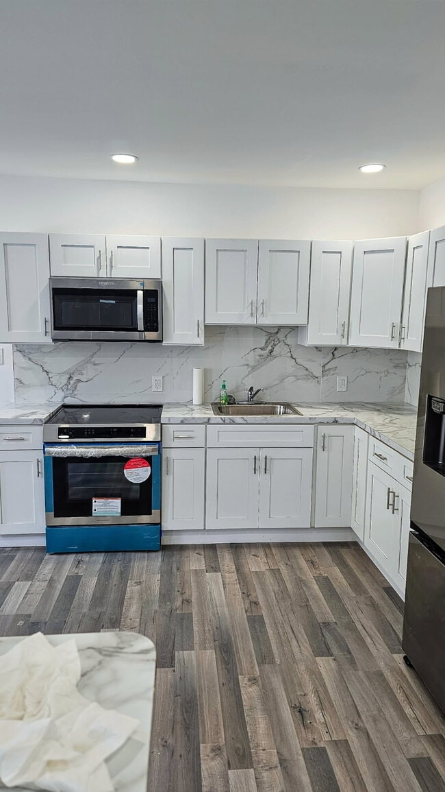 Photo - 5347 Belfield Ave