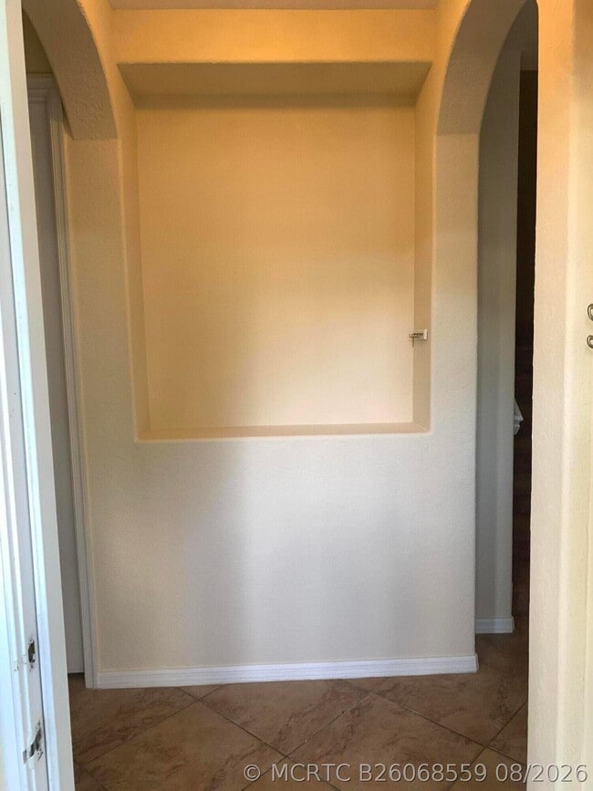 101 Lake Monterey Cir