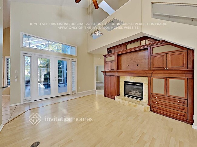 Photo - 272 Churchill Dr