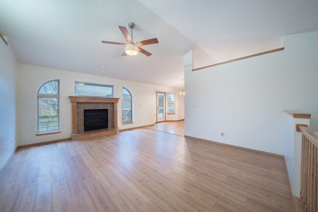 Photo - 1339 S Summit Rd