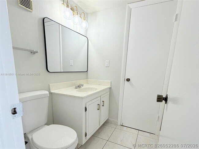 Photo - 1300 St Charles Pl Unit 706