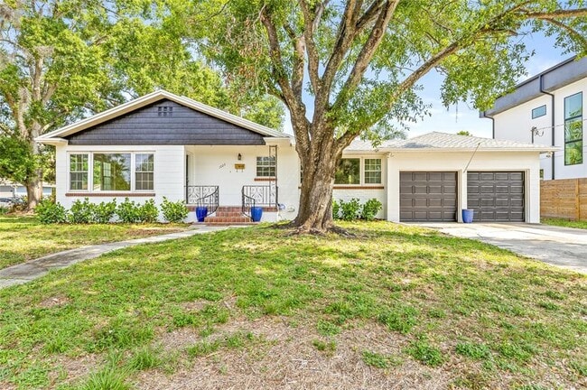 Building Photo - 1023 W Ohio Ave