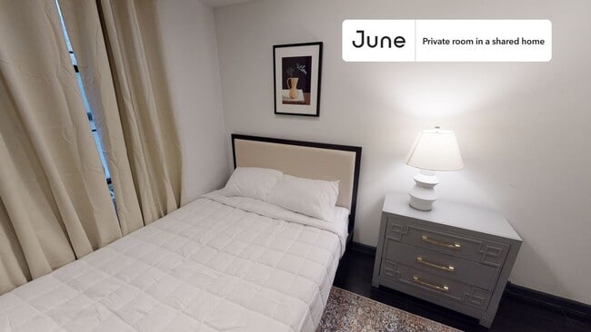 Photo - Room in Shared 3 bed/1 bath home Unit B