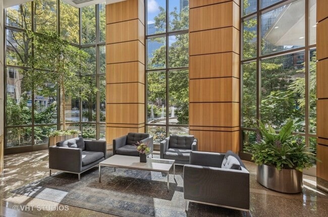 Photo - 400 N La Salle Dr Unidad 3506