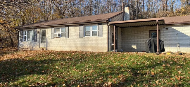 Building Photo - 7038 Hillside Rd