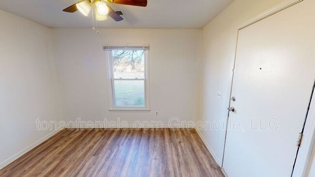Photo - 803 Davenport Rd