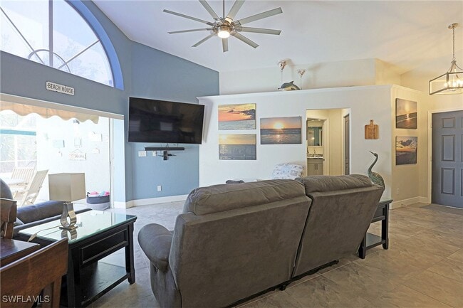 Photo - 1579 Whispering Oaks Cir