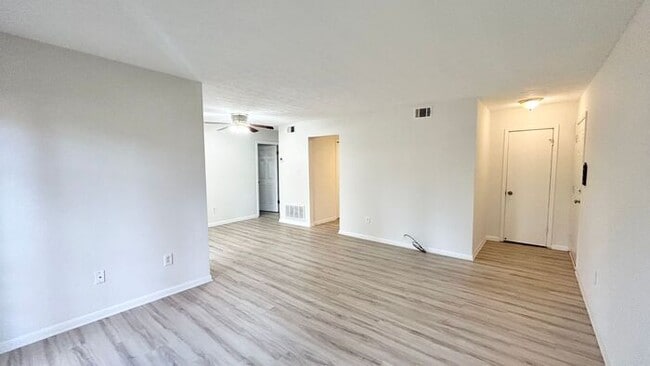 Photo - North Atlanta 1 Bed-1 Bath Condo, LVP Hard... Unit 2