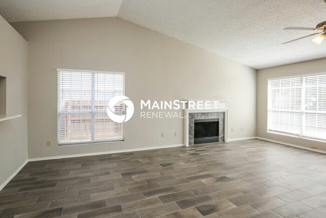 Photo - 3 Bedroom Pet-Friendly Home in Watauga, TX with Main Street Renewal