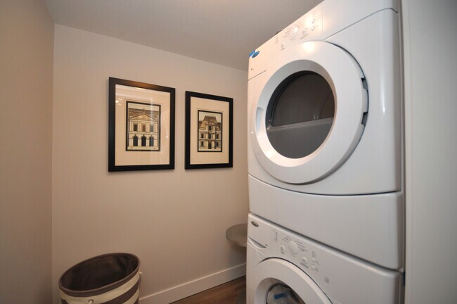 Photo - Wellesley Court